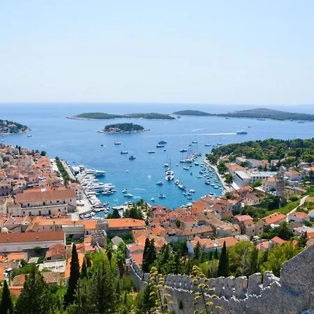 Studio In Hvar Town חוואר
