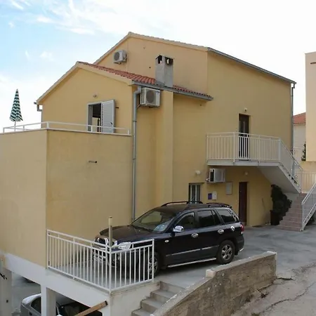 Studio In Hvar Town דירה חוואר